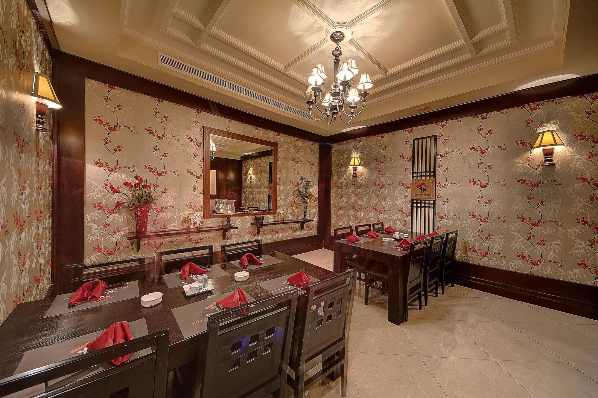 فندق آسكوت 4*